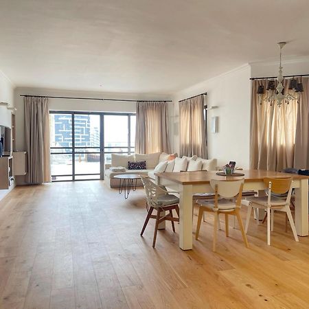 Beautiful Penthouse W/Amazing View, Prime Location Apartment Ramat Gan Bagian luar foto