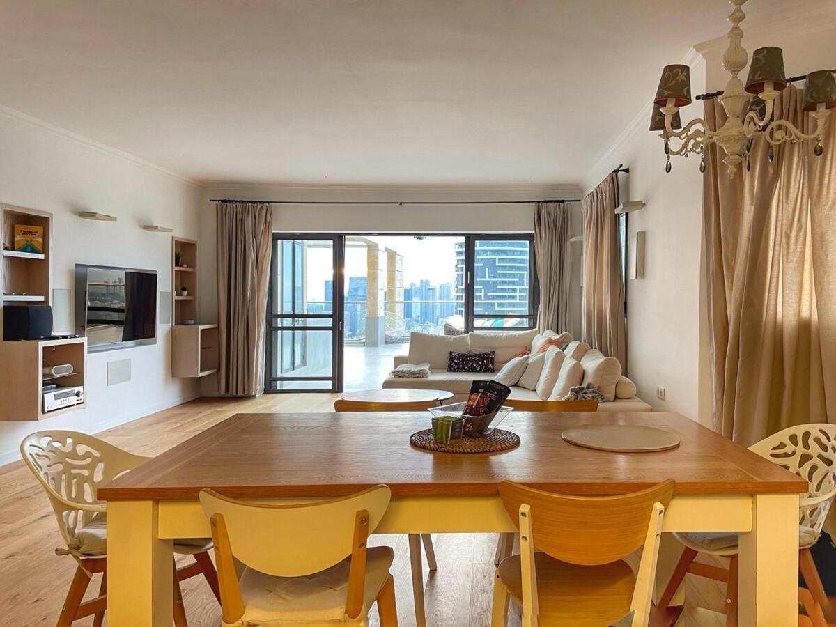 Beautiful Penthouse W/Amazing View, Prime Location Apartment Ramat Gan Bagian luar foto