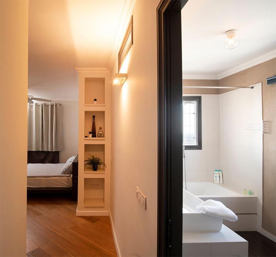 Beautiful Penthouse W/Amazing View, Prime Location Apartment Ramat Gan Bagian luar foto
