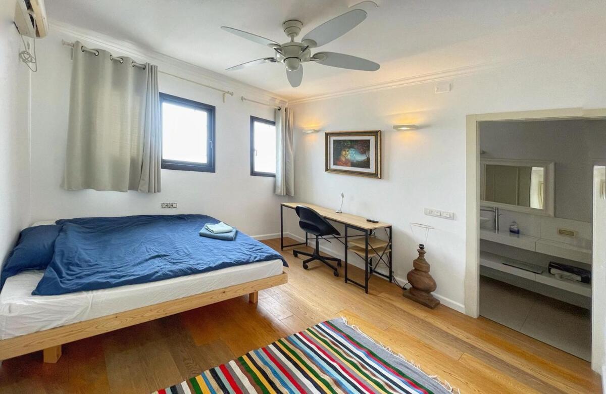 Beautiful Penthouse W/Amazing View, Prime Location Apartment Ramat Gan Bagian luar foto